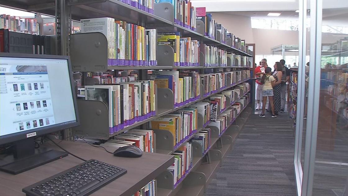 Louisville libraries reopen Friday after year-long shutdown | News [Video]