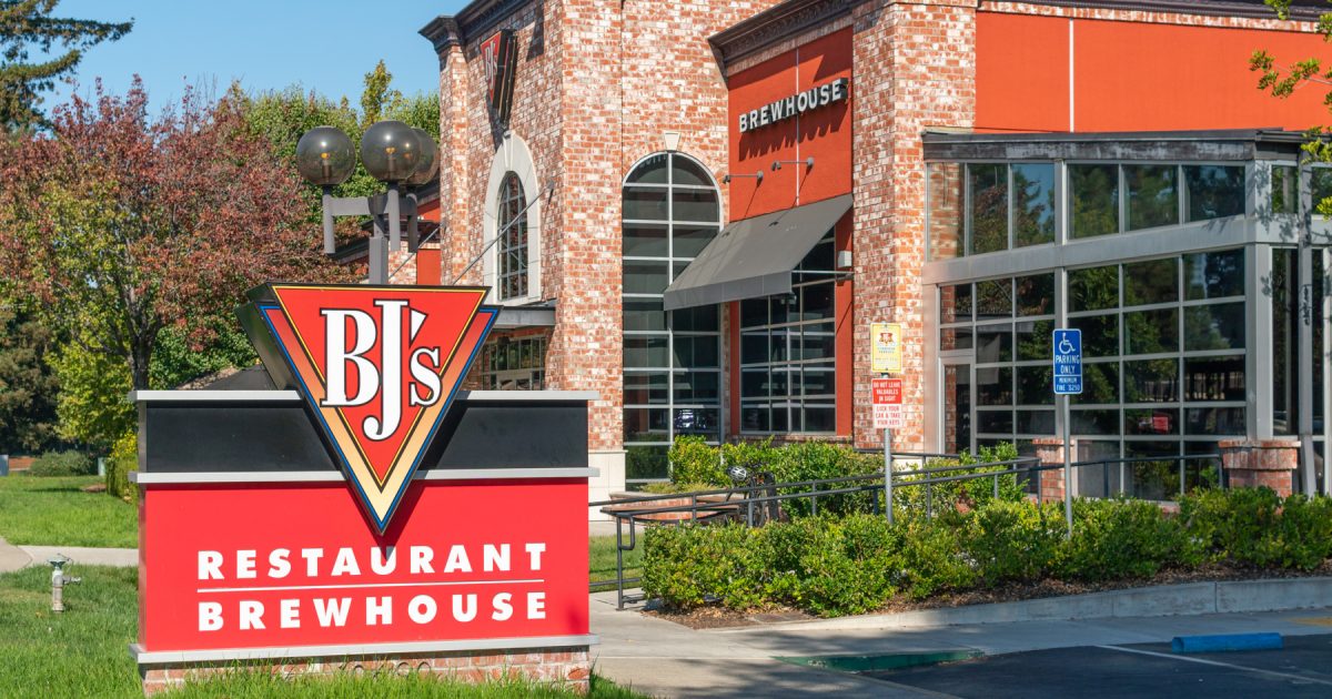 BJ’s hires Lyle Tick as president and chief concept officer [Video]