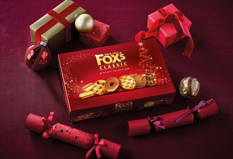 Festive Everyday Biscuit Branding : Foxs Burtons [Video]