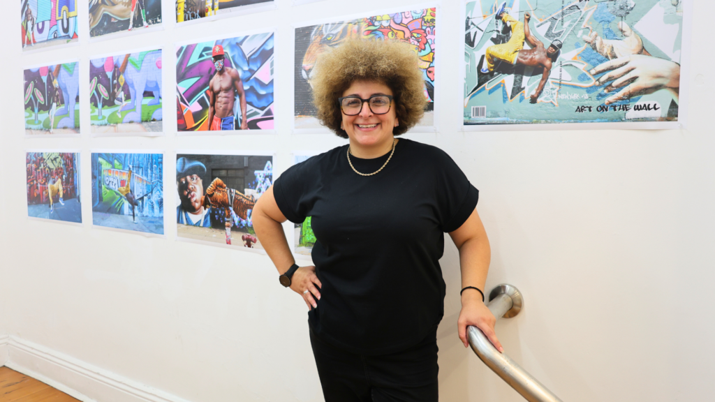 Eirini Alligiannis Art on the Wall launch captivates art scene  The Greek Herald [Video]