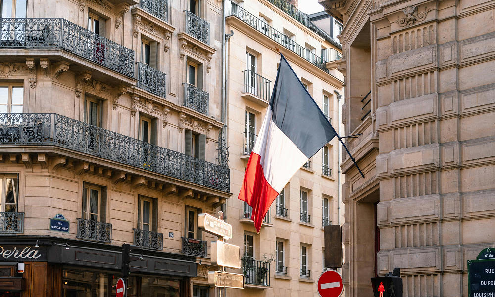 Expats, Entrepreneurs & Dreamers: How to Build a Thriving Business in France [Video]