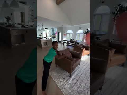 YouTube [Video]